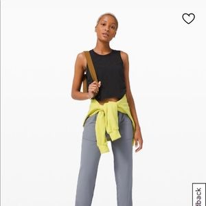 BNWT IN SEAFOAM Lululemon Cinch Top